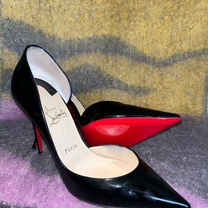 Christian Louboutin Iriza 100 Black Patent Leather Size 40.5 (10.5 US)